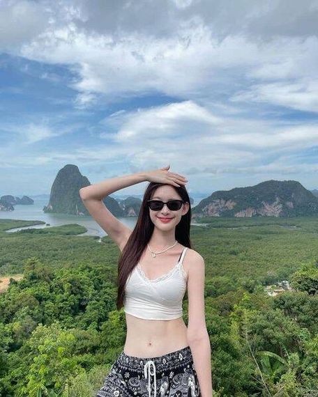 แชท หาเพื่อนคุย, โสด 