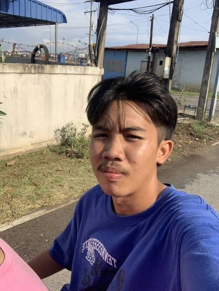 แชท หาเพื่อนคุย, โสด 