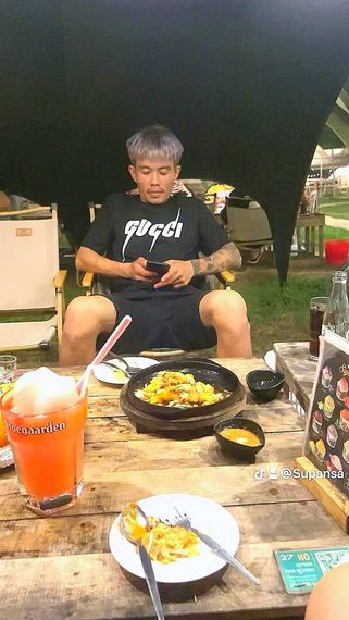 แชท หาแฟน, หากิ๊ก 