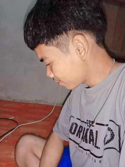 แชท แชทเปิดกล้อง  ที่อยู่  ชลบุรี