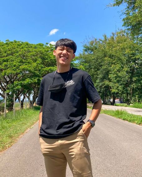 แชท หาเพื่อนคุย, โสด 
