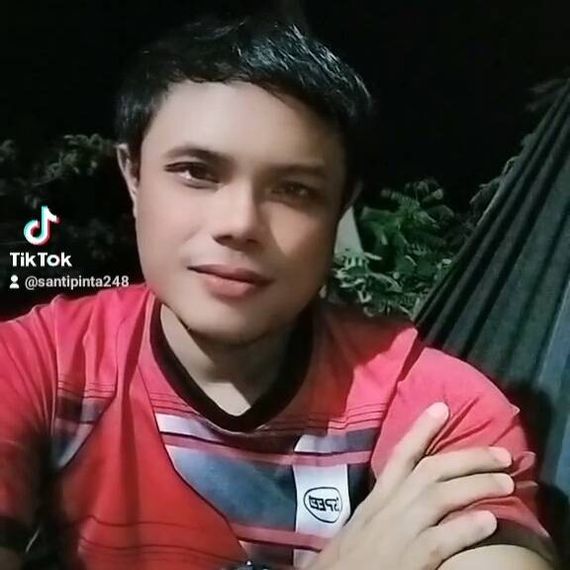 แชท หาเพื่อนคุย, โสด 