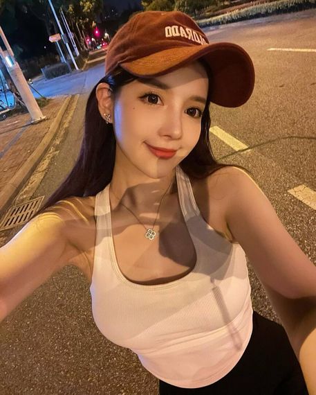 แชท หาเพื่อนคุย, โสด 