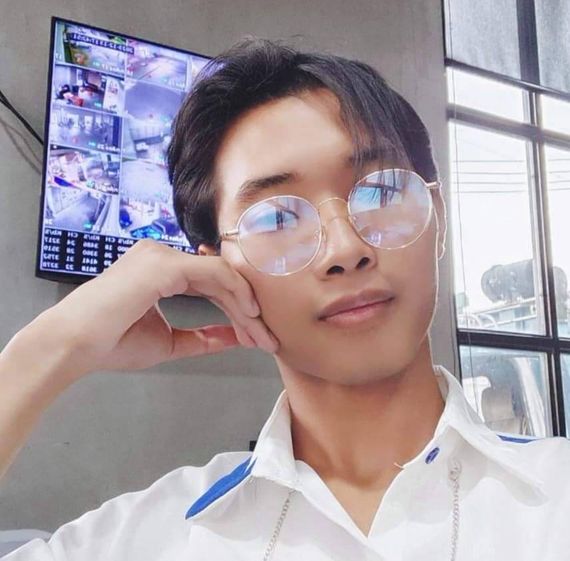 แชท แชทเปิดกล้อง 