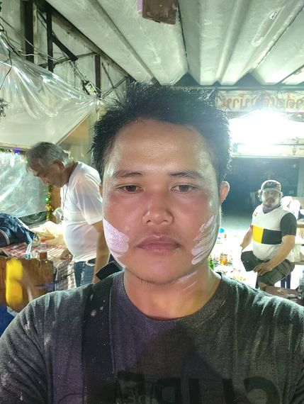แชท หากิ๊ก 