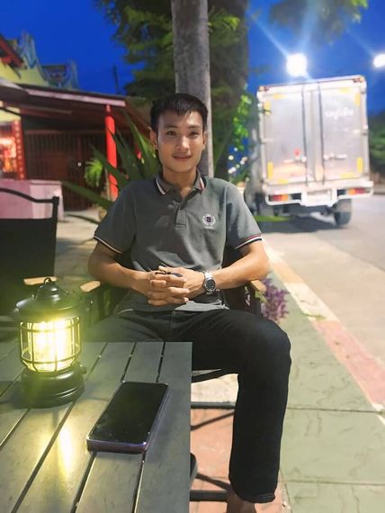 chat chat, hangout  from Samut Sakhon