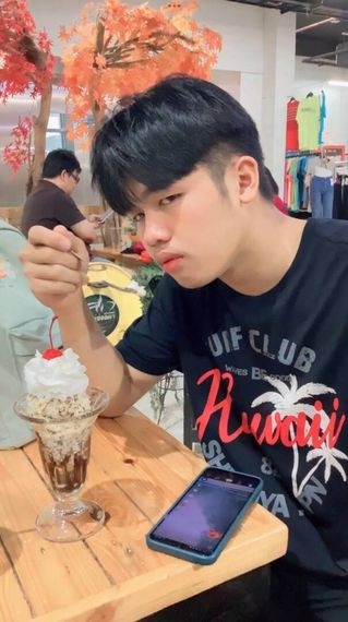 แชท หาเพื่อนคุย 