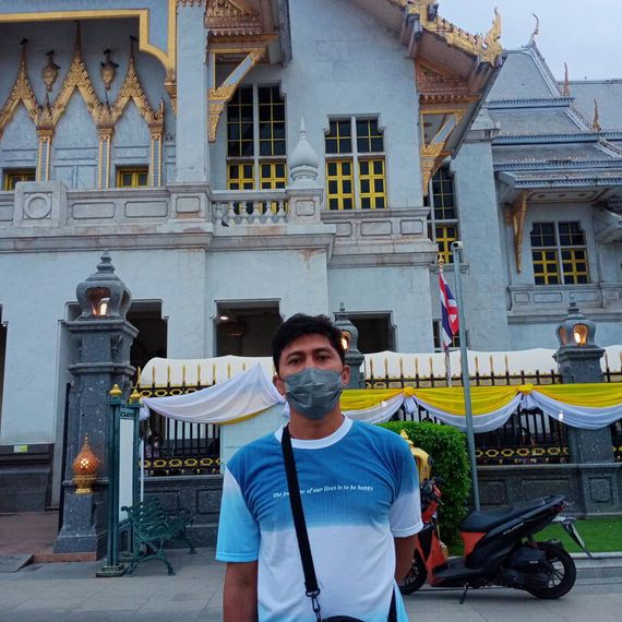 แชท หาเพื่อนคุย, หาเพื่อนเที่ยว  ที่อยู่ กรุงเทพมหานคร