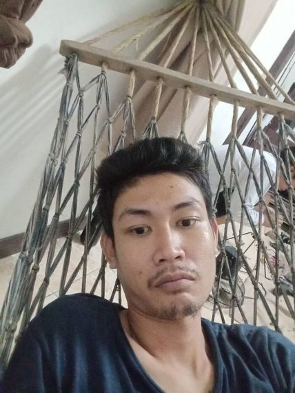 chat looking for friends 
