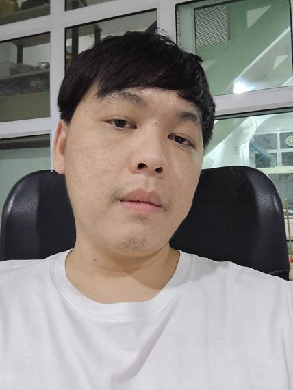 แชท หากิ๊ก  ที่อยู่ กรุงเทพมหานคร