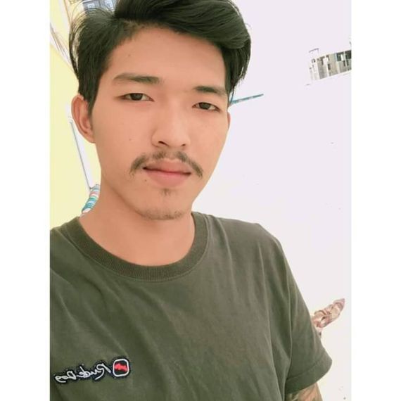 แชท หากิ๊ก, โสด 