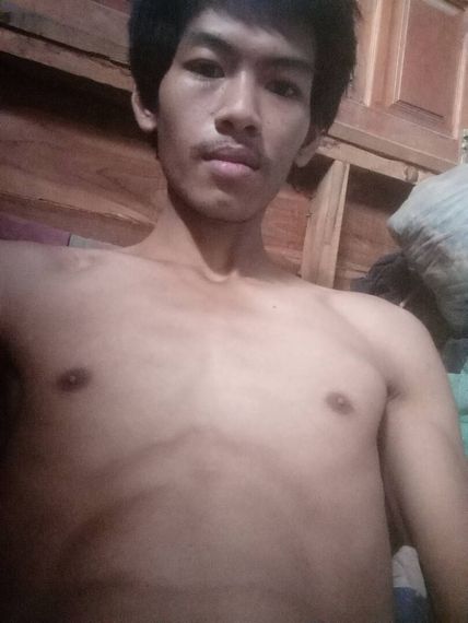 แชท หาเพื่อนคุย, โสด 