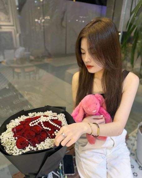 chat find love, chat  from Bangkok