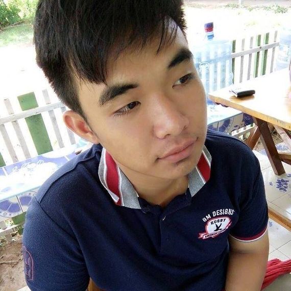 แชท หากิ๊ก, โสด  ที่อยู่  อุดรธานี
