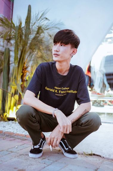 แชท หากิ๊ก  ที่อยู่ กรุงเทพมหานคร