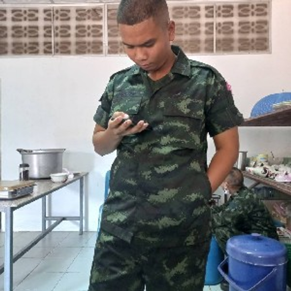 แชท หากิ๊ก, โสด  ที่อยู่  จันทบุรี