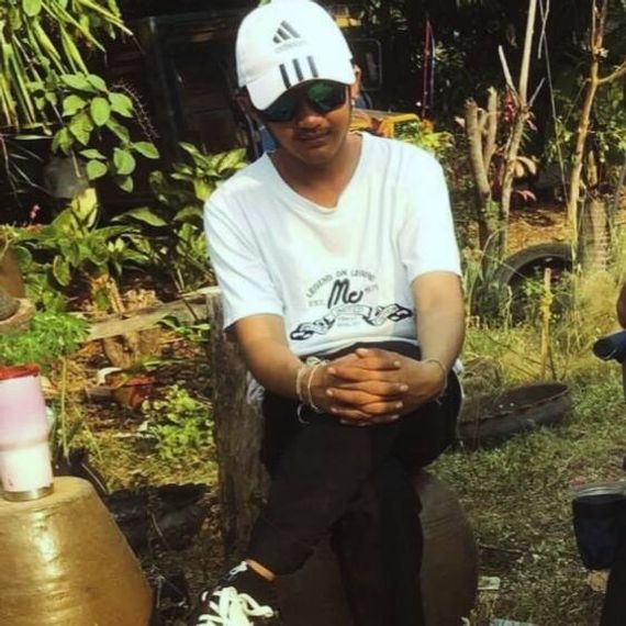 แชท หาเพื่อนคุย, โสด 