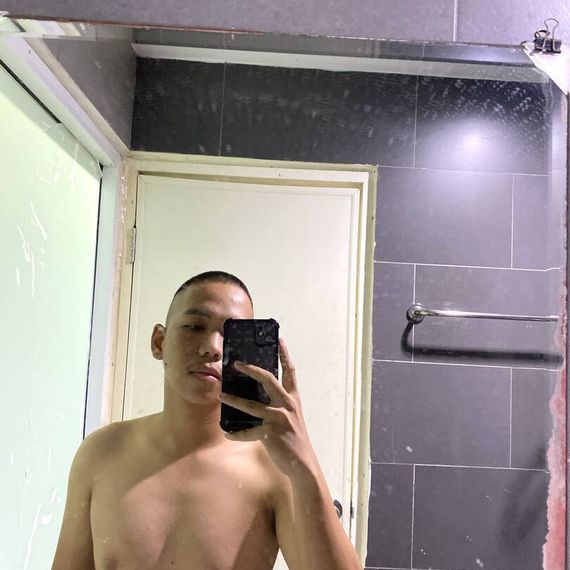 แชท หาเพื่อนคุย, หากิ๊ก 