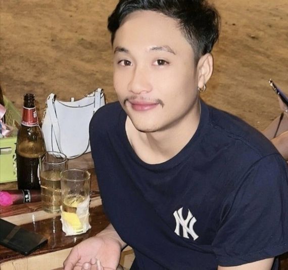 แชท หาเพื่อนคุย, หากิ๊ก 