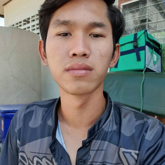 แชท หากิ๊ก  ที่อยู่ กรุงเทพมหานคร