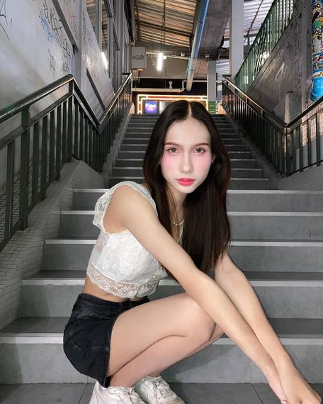 แชท โสด  ที่อยู่ กรุงเทพมหานคร