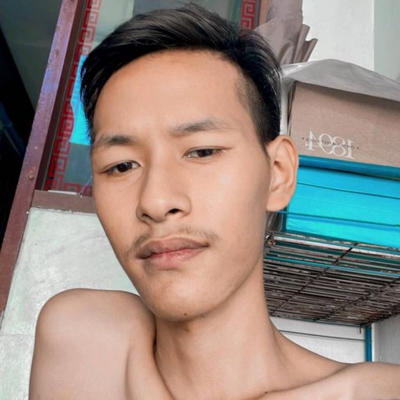 แชท หาเพื่อนคุย, หาเพื่อนเที่ยว  ที่อยู่ กรุงเทพมหานคร