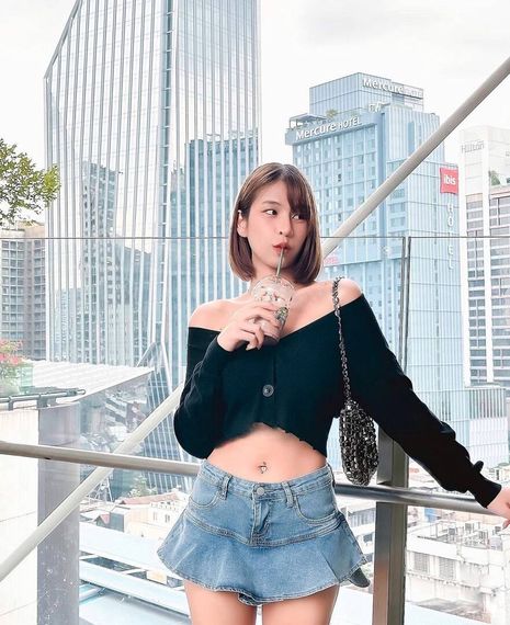 แชท หากิ๊ก  ที่อยู่ กรุงเทพมหานคร