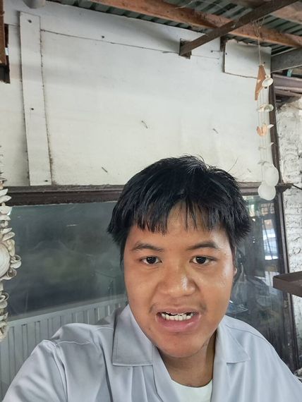 แชท แชทเปิดกล้อง 