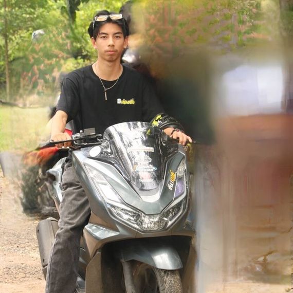 แชท โสด  ที่อยู่ กรุงเทพมหานคร