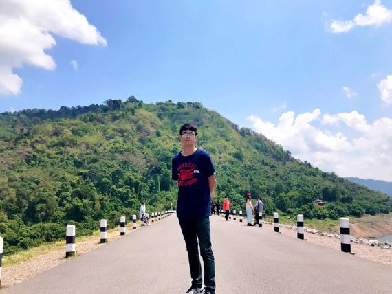 แชท หากิ๊ก  ที่อยู่ กรุงเทพมหานคร