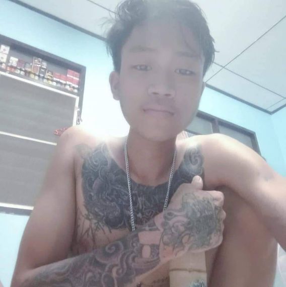 แชท หากิ๊ก 