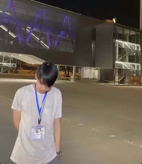 แชท โสด  ที่อยู่ กรุงเทพมหานคร