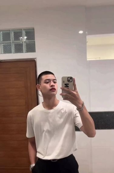 แชท หาเพื่อนคุย, โสด 
