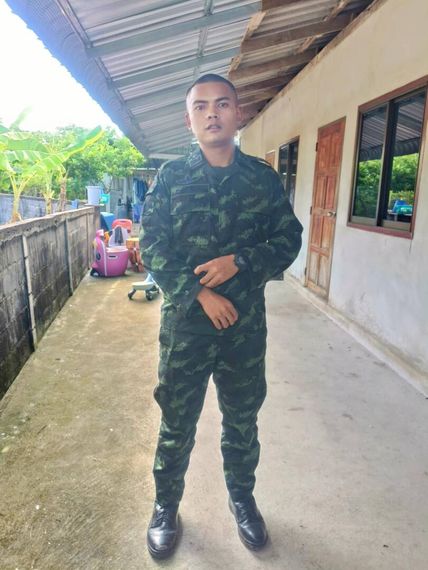 แชท หาเพื่อนคุย, โสด 