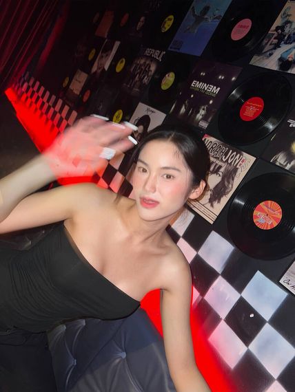 แชท หาเพื่อนคุย