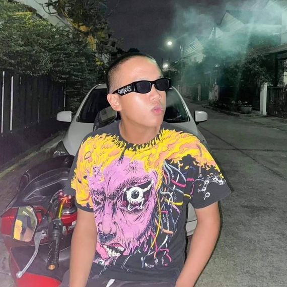 แชท หาเพื่อนเที่ยว  ที่อยู่ กรุงเทพมหานคร