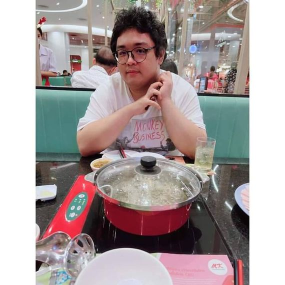 แชท โสด  ที่อยู่ กรุงเทพมหานคร