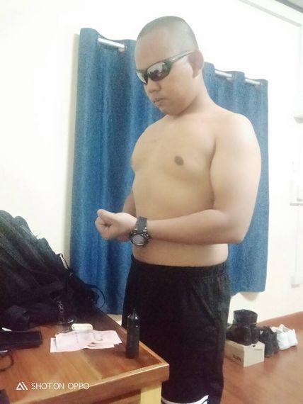 แชท หาเพื่อนคุย, โสด 