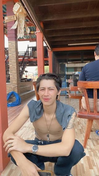 แชท หาเพื่อนคุย, โสด 