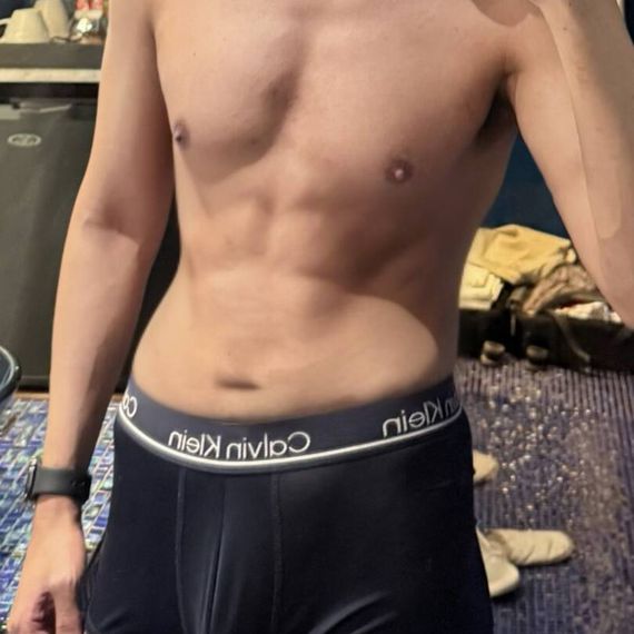 แชท หากิ๊ก  ที่อยู่ กรุงเทพมหานคร