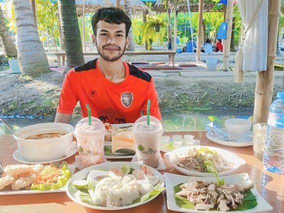 แชท หาเพื่อนคุย, หากิ๊ก 