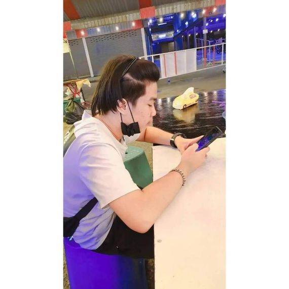 แชท หาแฟน, โสด 