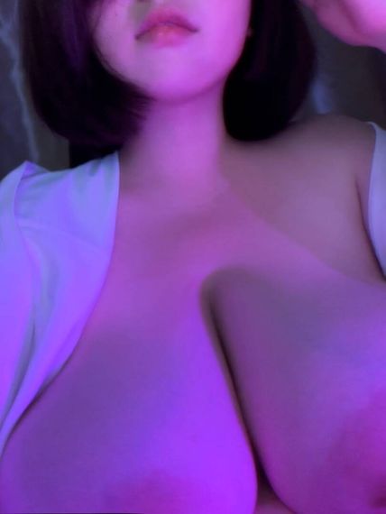 chat looking for friends  from Bangkok