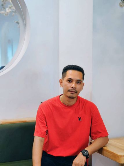 chat find love, chat  from Bangkok