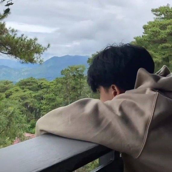 แชท หาเพื่อนคุย, โสด