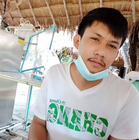 แชท หาแฟน, โสด 