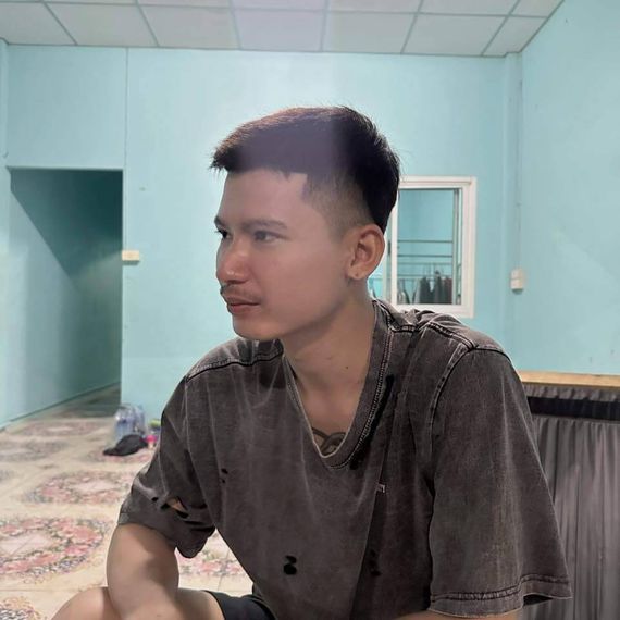 แชท หาเพื่อนคุย, โสด 