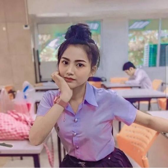 chat find love, chat  from Bangkok