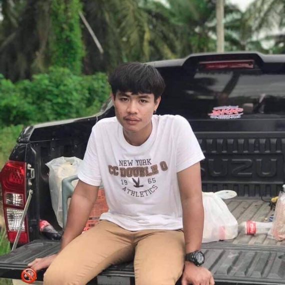 แชท หาแฟน, โสด 