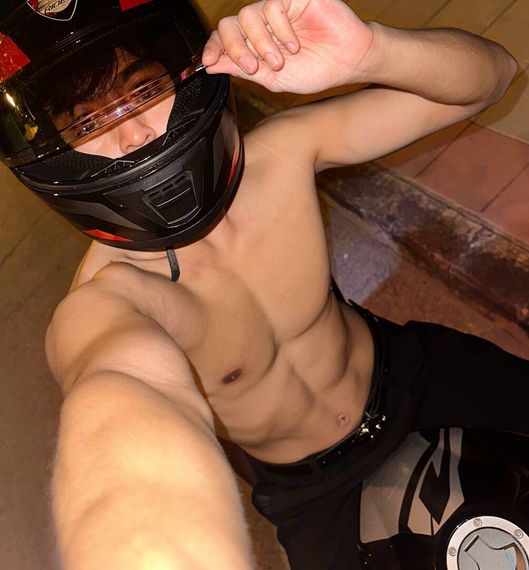 แชท หาเพื่อนเที่ยว, หากิ๊ก  ที่อยู่ กรุงเทพมหานคร
